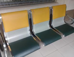 Chaises pour la salle d'attente ou Réception